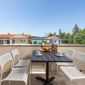 Apartman Sucic 2, Soline