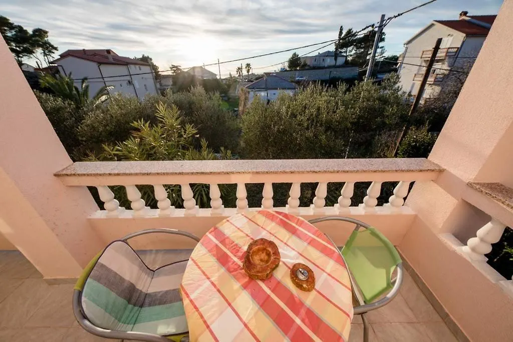 Apartmani Luka Banjol