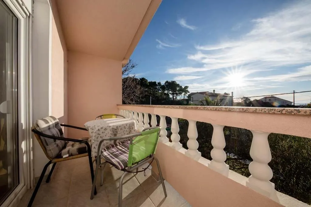 Apartmani Luka Banjol